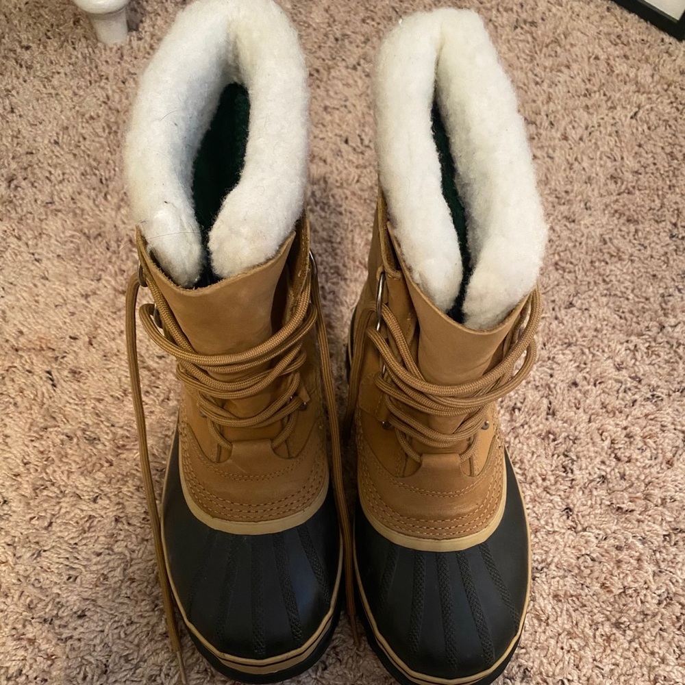 Sorel Caribou Boots